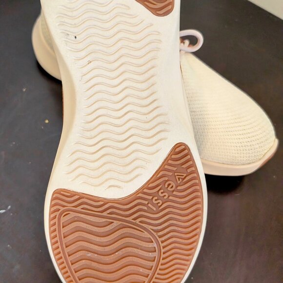 Men's Classic Vessi Runner - Picture 8 of 8